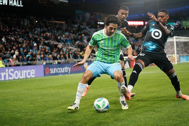 Minnesota and Seattle Battle to Scoreless Draw, Advance to Penalties in Playoff Opener