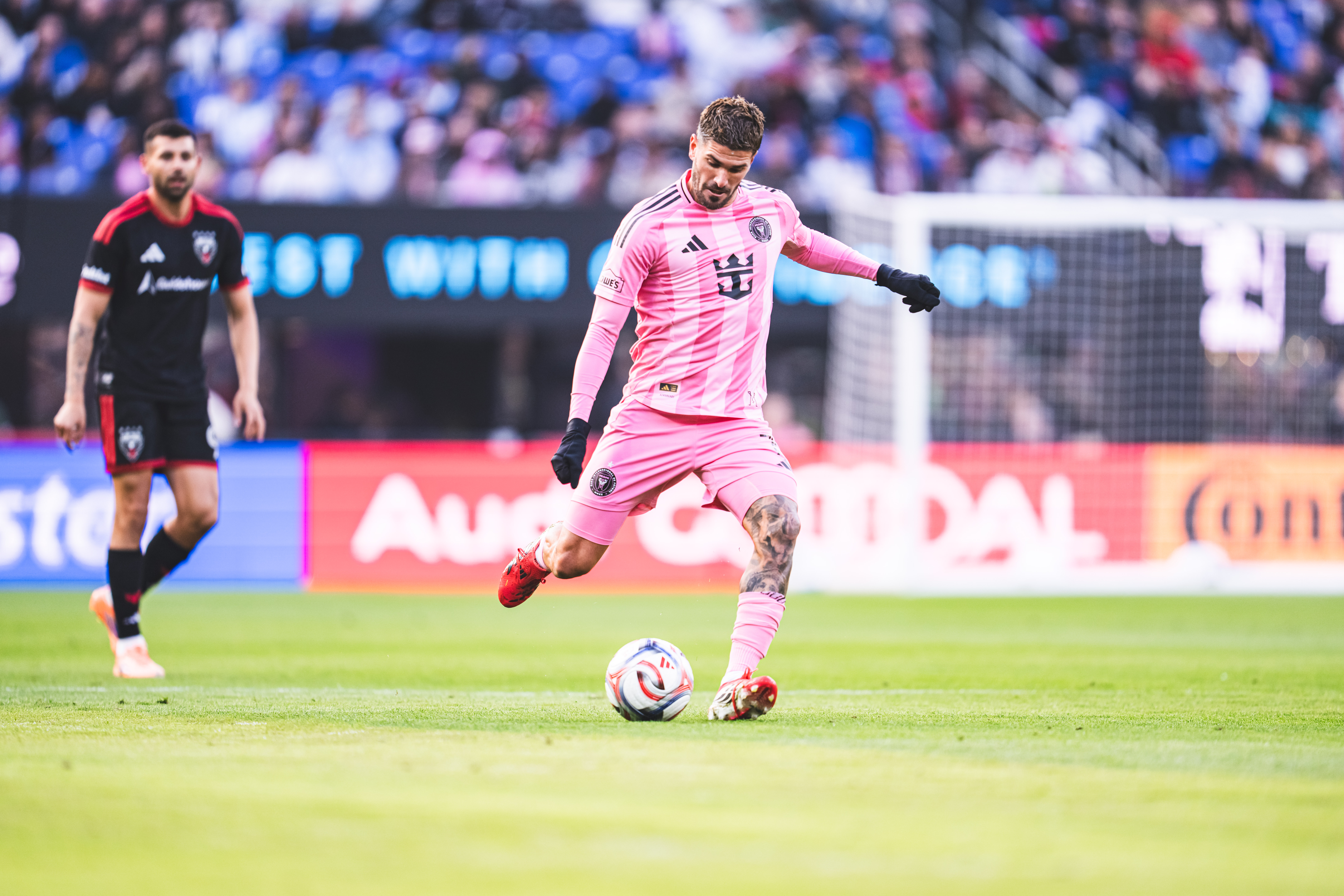 Messi and De Paul Sink D.C. United as Miami Hold On for 1-2 Win