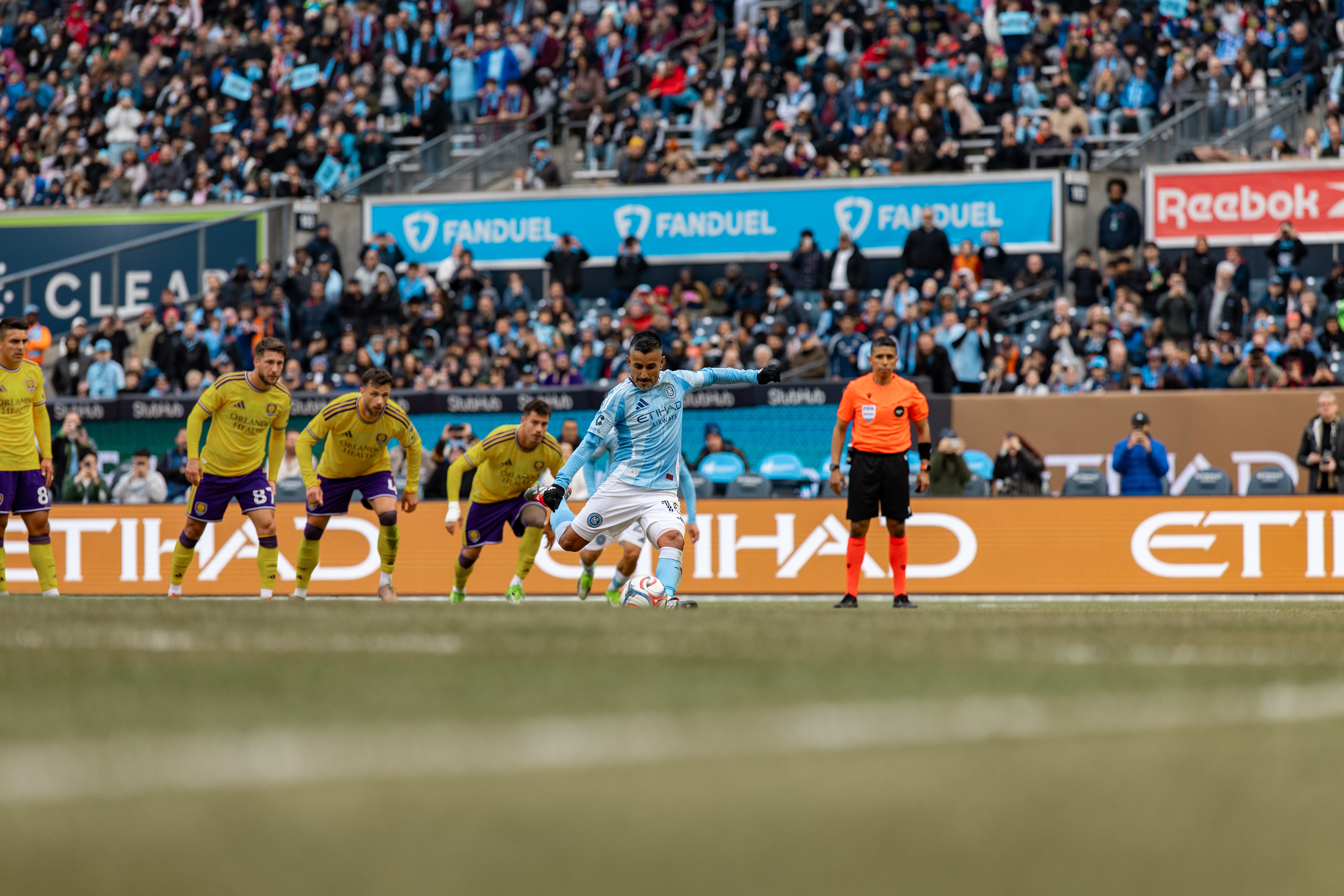 NYCFC Demolish Ten-Man Orlando 5-0 to Claim MLS Summit