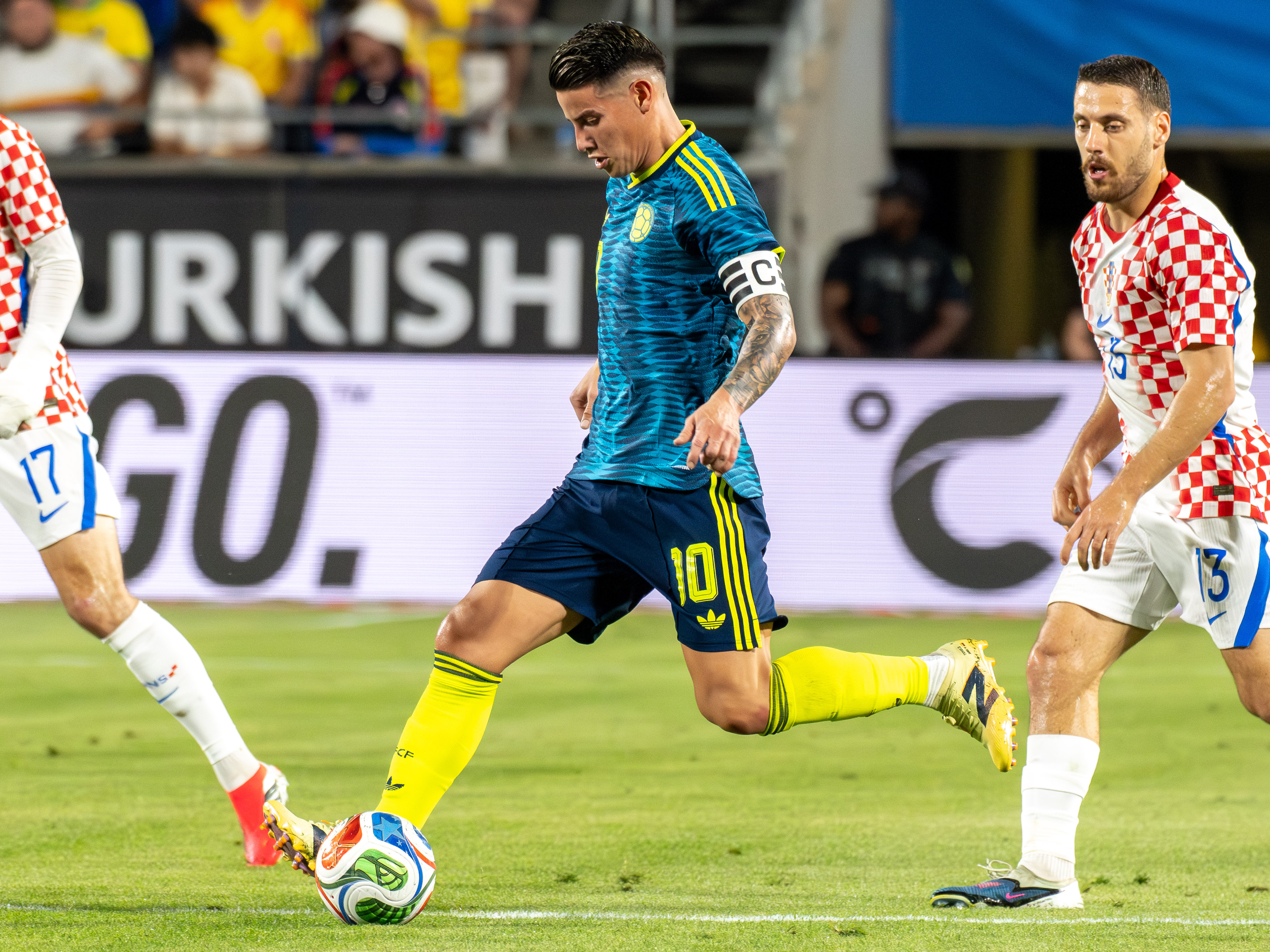 Croatia Rallies Past Colombia 2-1 on Matanovic Header Before Halftime