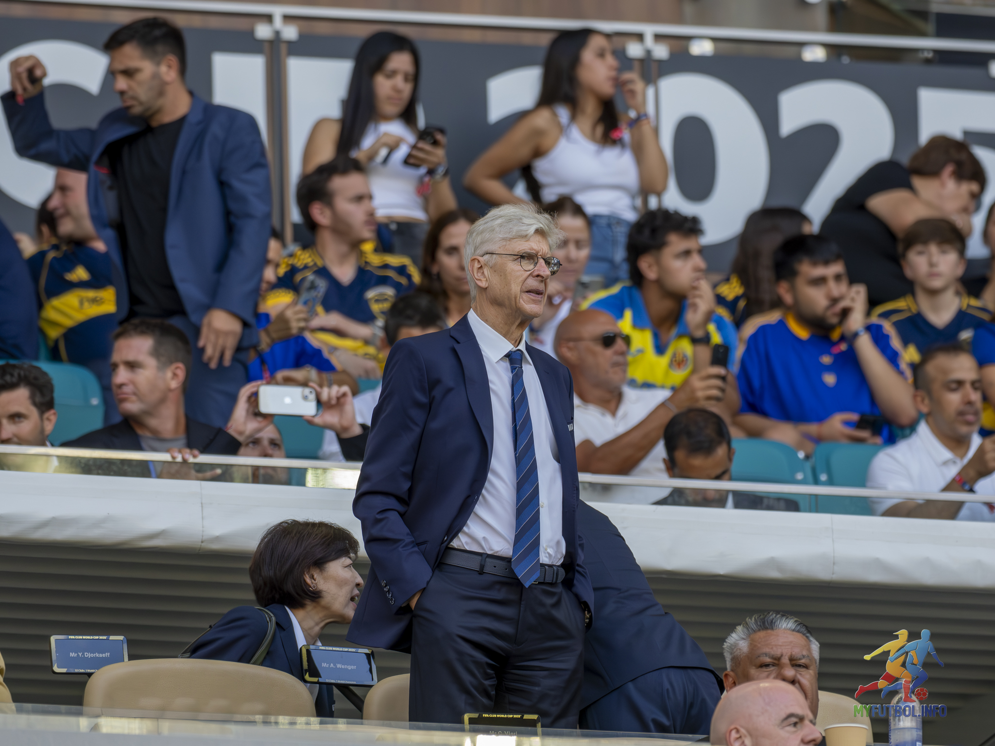 Arsène Wenger a FIFA ambassador enjoys the game. Photo by Mario Casamalhuapa