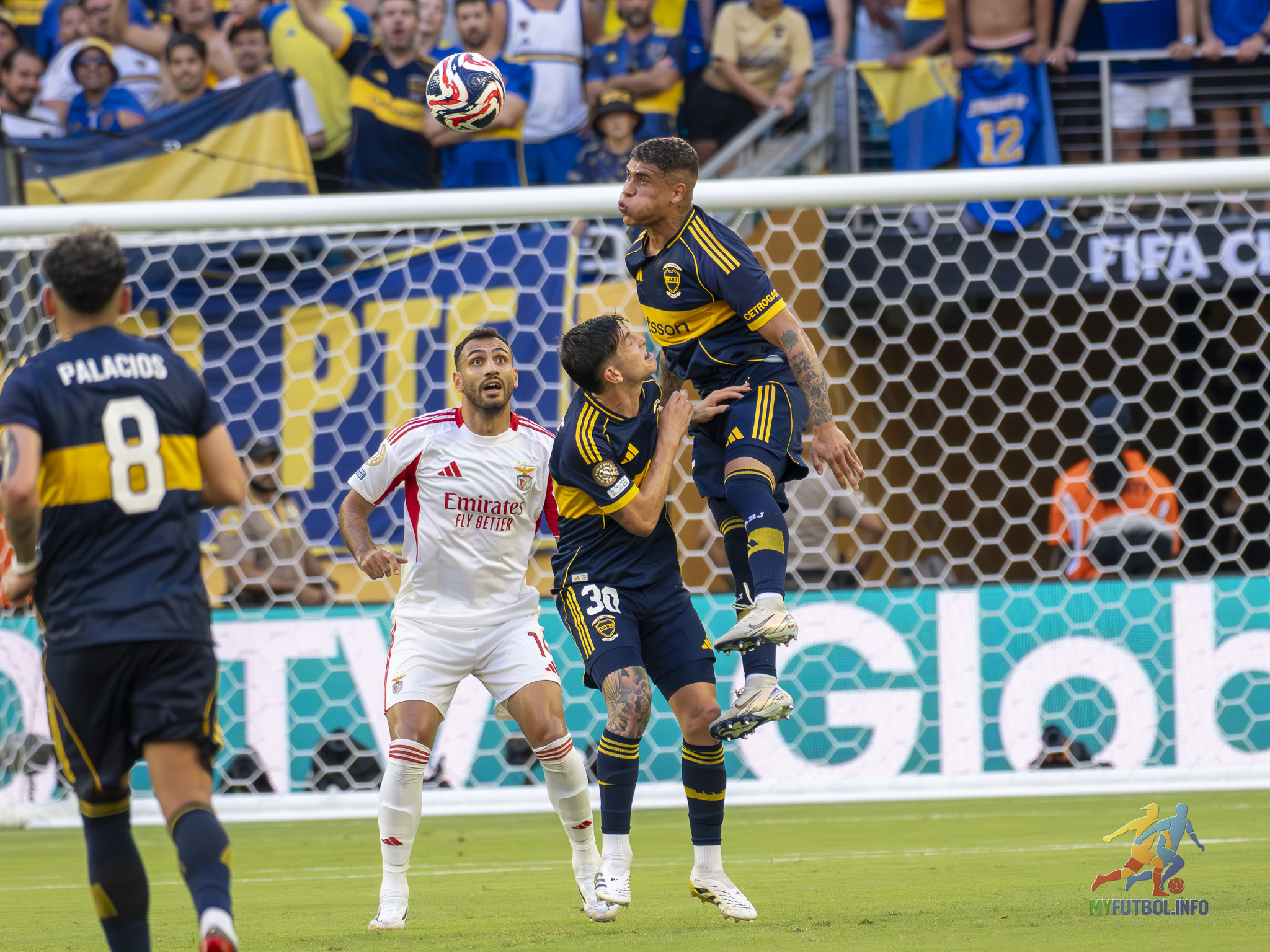 Ayrton Costa wins a header. Photo by Mario Casamalhuapa