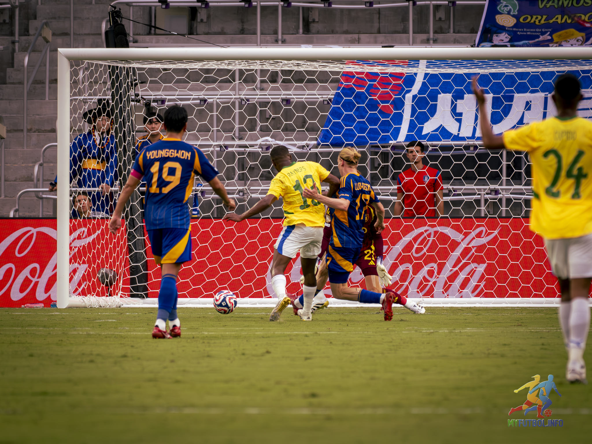 Iqraam Rayners scores the only goal of the game. Sundowns win 1-0. Photo by Mario Casamalhuapa