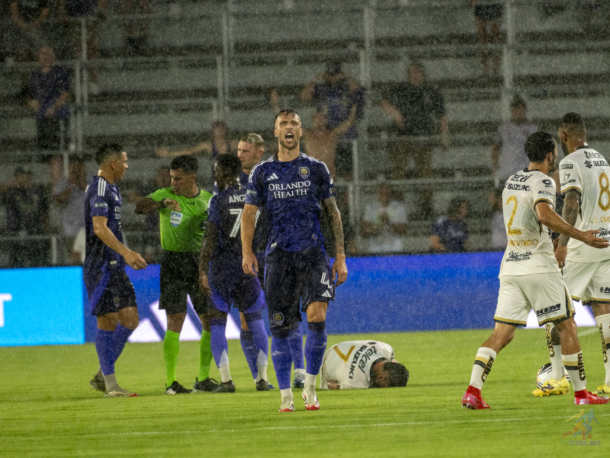 Lions Fall to Pumas in Penalty Heartbreak Despite Early Lead